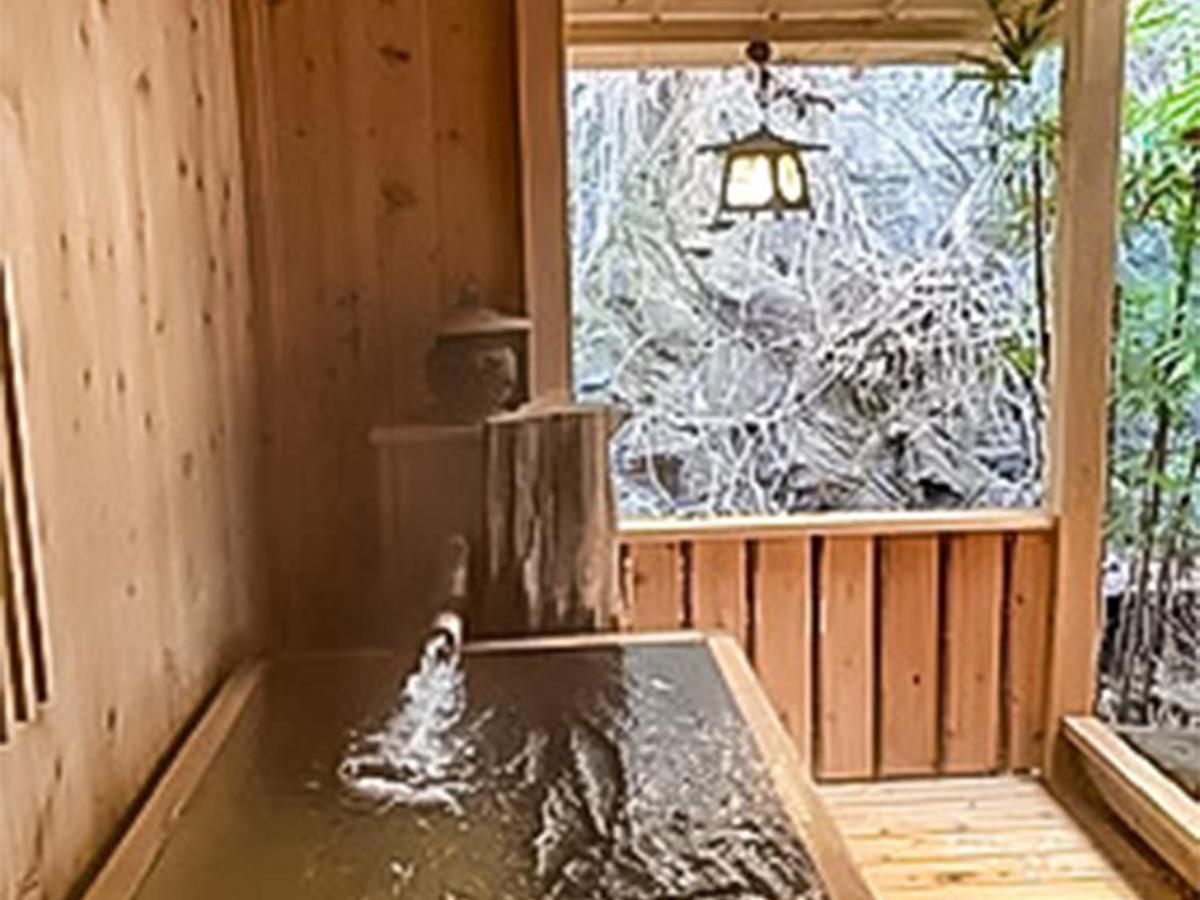 Atami Ikyuan 熱海一休庵 Hotel Eksteriør billede